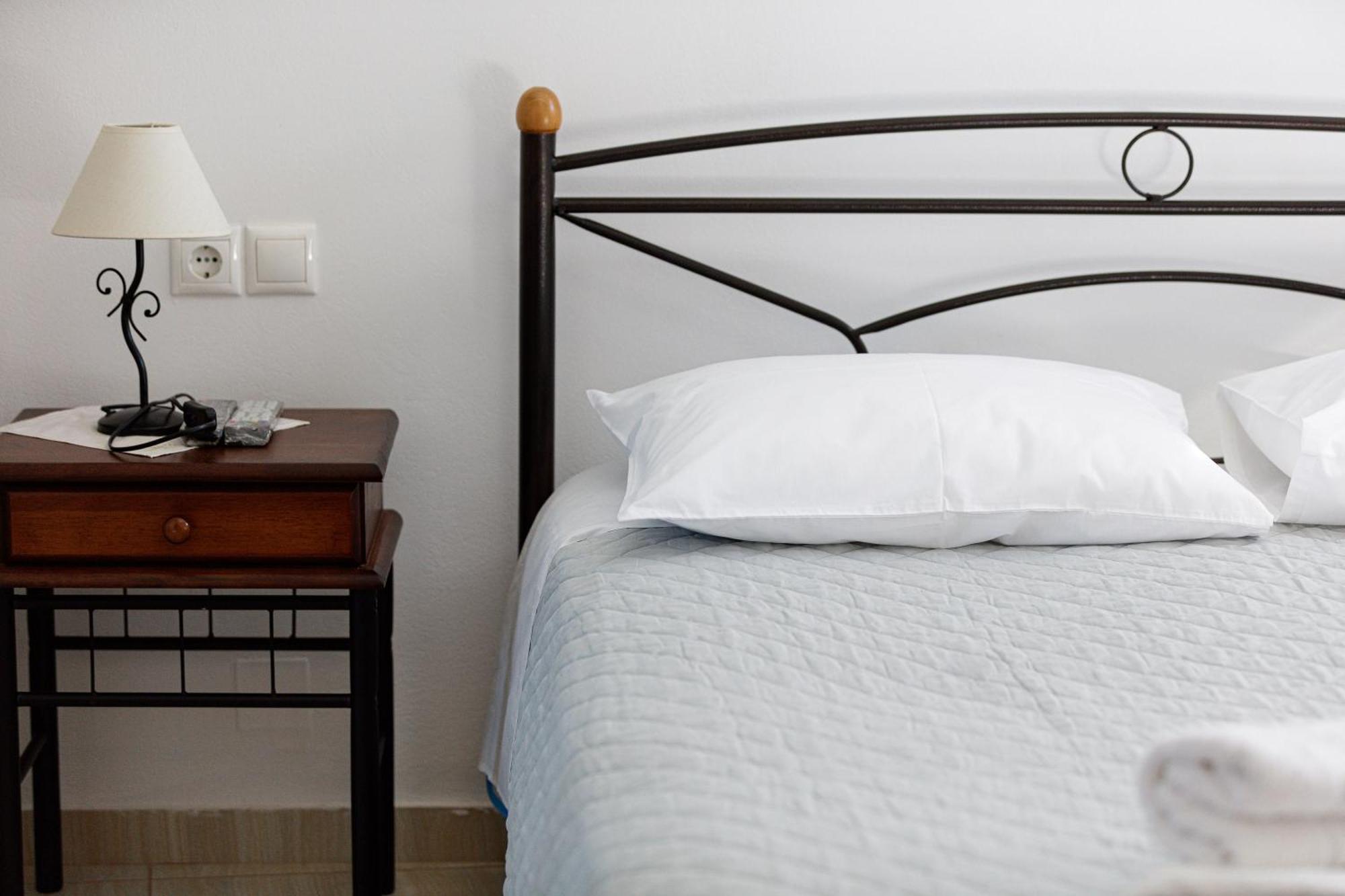 Vourvahis Seaview Apartments Karotí Δωμάτιο φωτογραφία